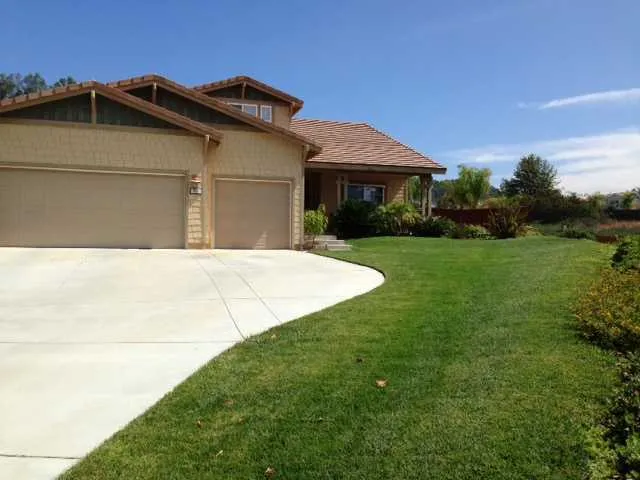 801 Hidden View Lane, Escondido, California 92027