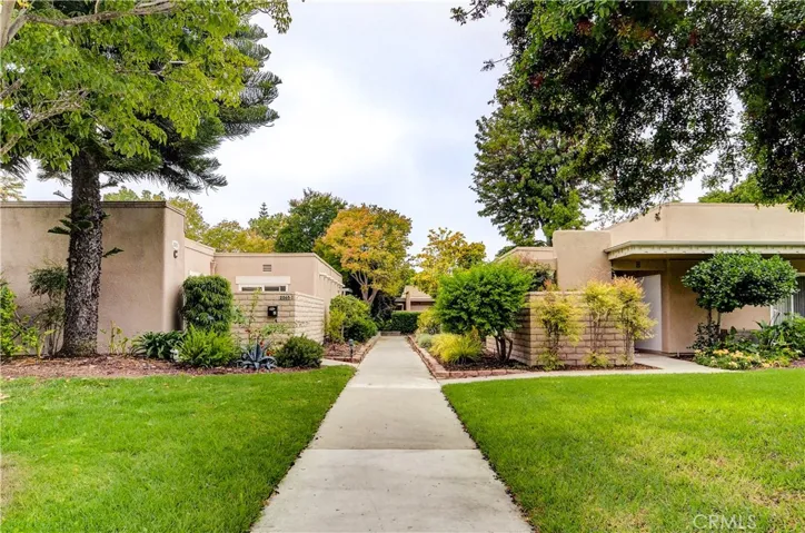 2065 Via Mariposa E Unit D, Laguna Woods, California 92637