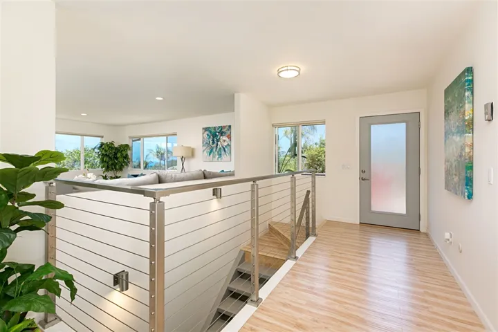 1624 Gascony Road, Encinitas, California 92024