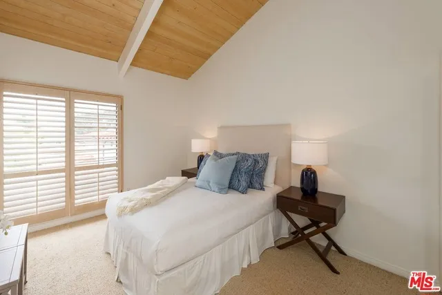 323 San Vicente 13, Santa Monica, California 90402