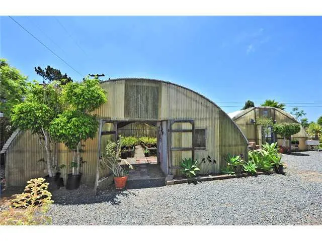 Two working Greenhouses