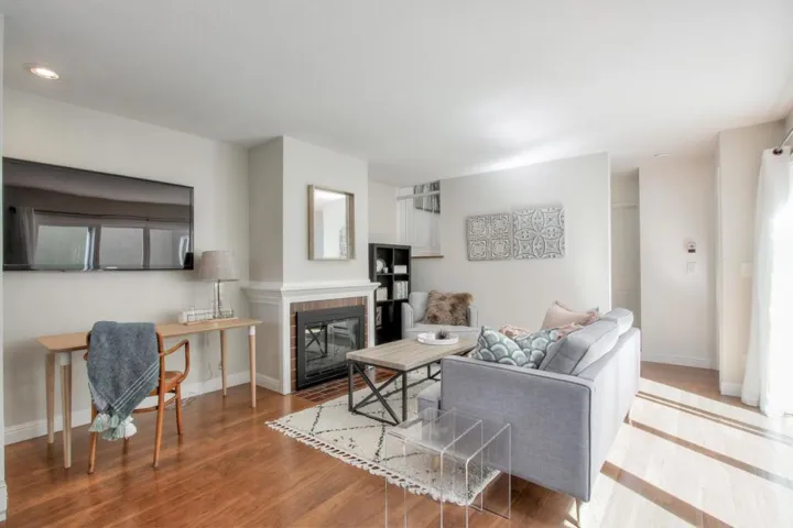 1919 Alameda De Las Pulgas 70, San Mateo, California 94403