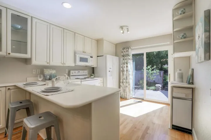 116 La Quebrada Way, San Jose, California 95127