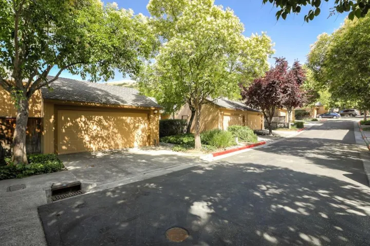 116 La Quebrada Way, San Jose, California 95127