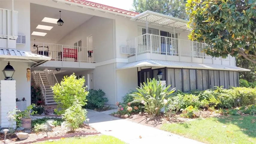 826 Via Alhambra #a A, Laguna Woods, California 92637