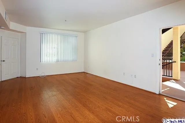 300 E Providencia Avenue 107, Burbank, California 91502