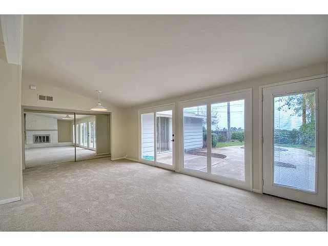 1670 Leora Lane, Encinitas, California 92024