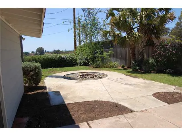 1670 Leora Lane, Encinitas, California 92024