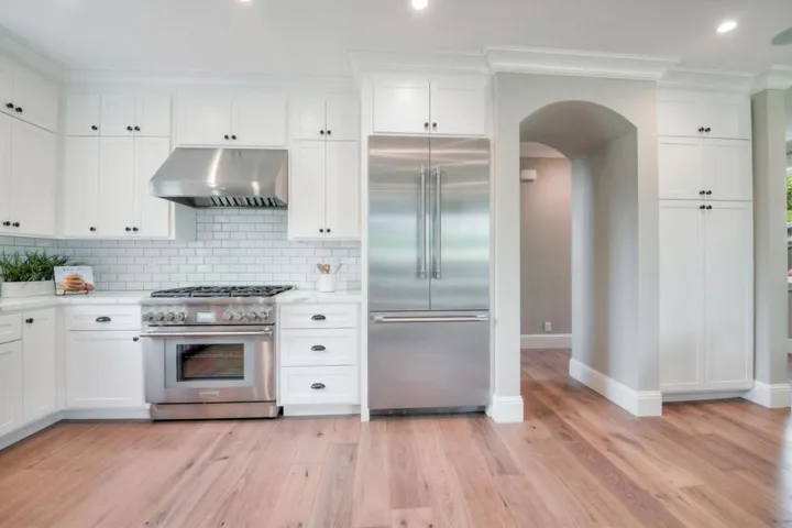 456 Farley Street, Mountain View, California 94043
