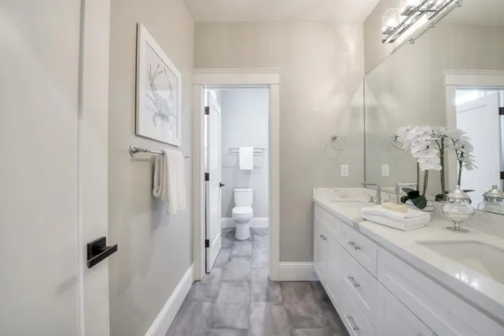 456 Farley Street, Mountain View, California 94043