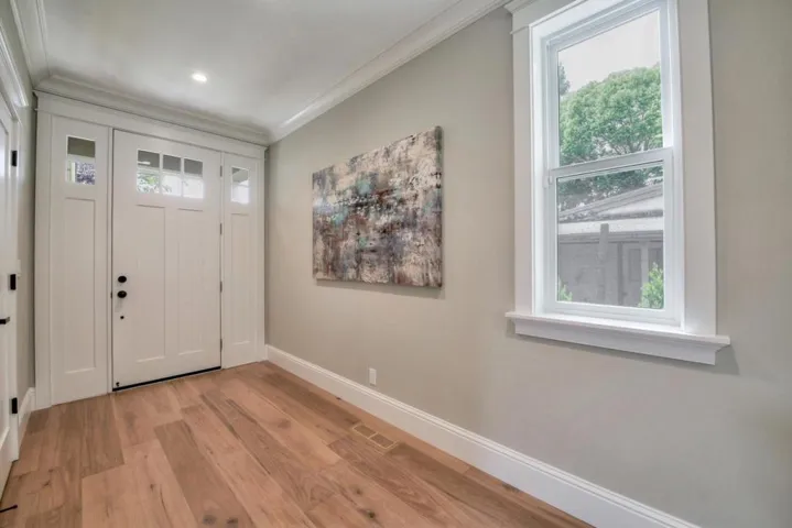 456 Farley Street, Mountain View, California 94043