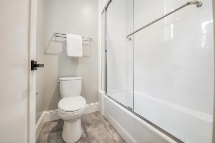 456 Farley Street, Mountain View, California 94043