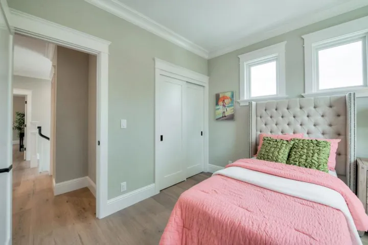 456 Farley Street, Mountain View, California 94043