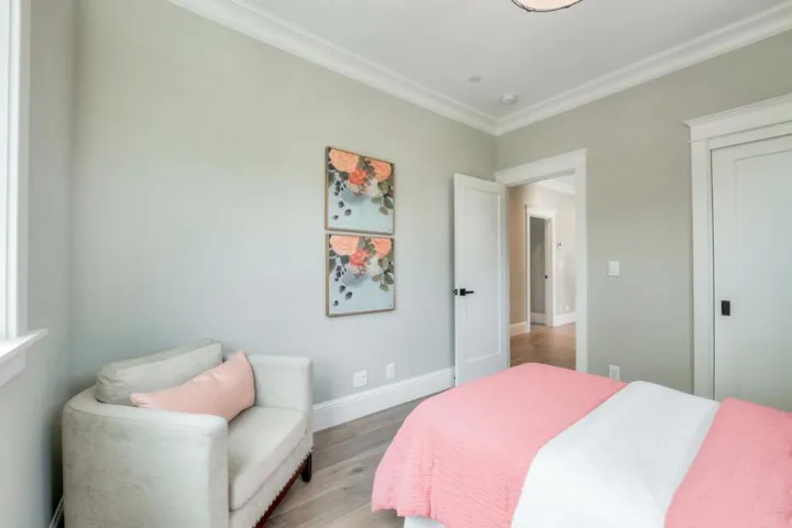 456 Farley Street, Mountain View, California 94043