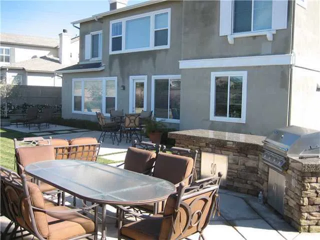 7373 Calle Conifera, Carlsbad, California 92009