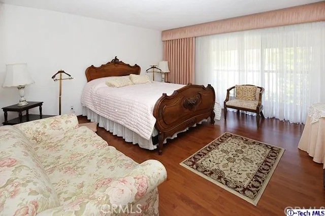 7901 Via Magdalena 30, Burbank, California 91504