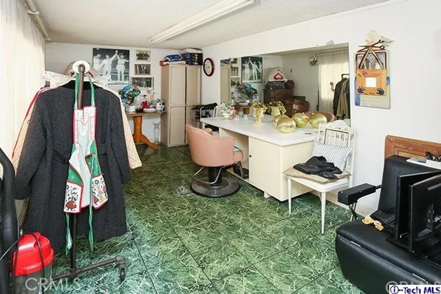 7901 Via Magdalena 30, Burbank, California 91504