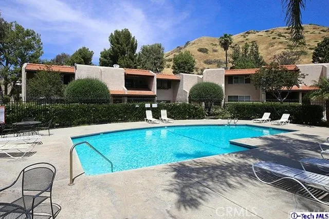 7901 Via Magdalena 30, Burbank, California 91504