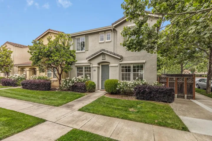 7905 Spanish Oak Circle, Gilroy, California 95020
