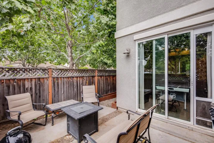 7905 Spanish Oak Circle, Gilroy, California 95020