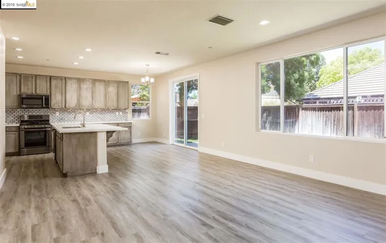 560 Young Dr, Brentwood, California 94513