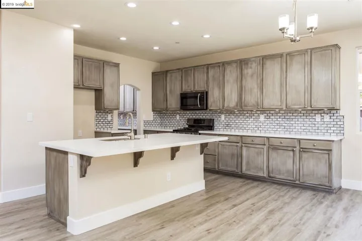 560 Young Dr, Brentwood, California 94513