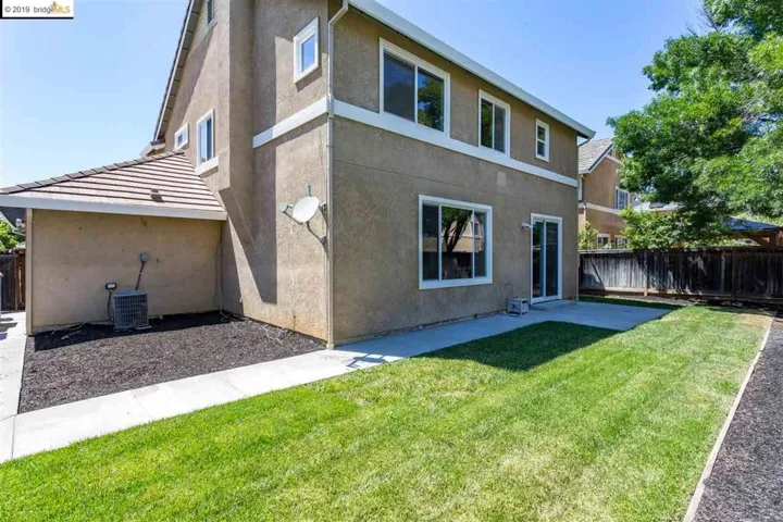 560 Young Dr, Brentwood, California 94513