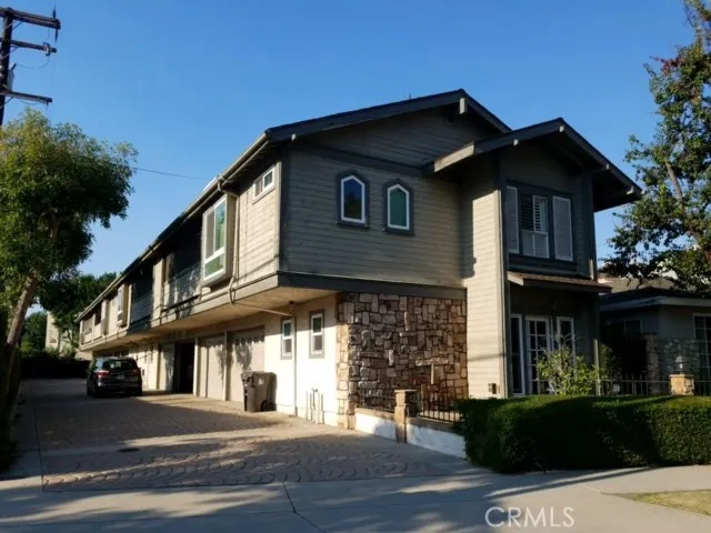 215 E Roosevelt Road C, Long Beach, California 90807