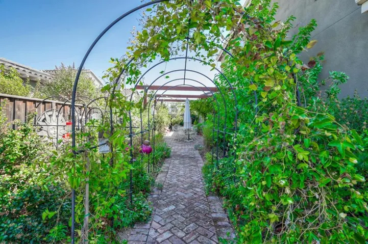 19225 Clayton Avenue 19225, Morgan Hill, California 95037