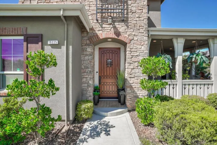 19225 Clayton Avenue 19225, Morgan Hill, California 95037