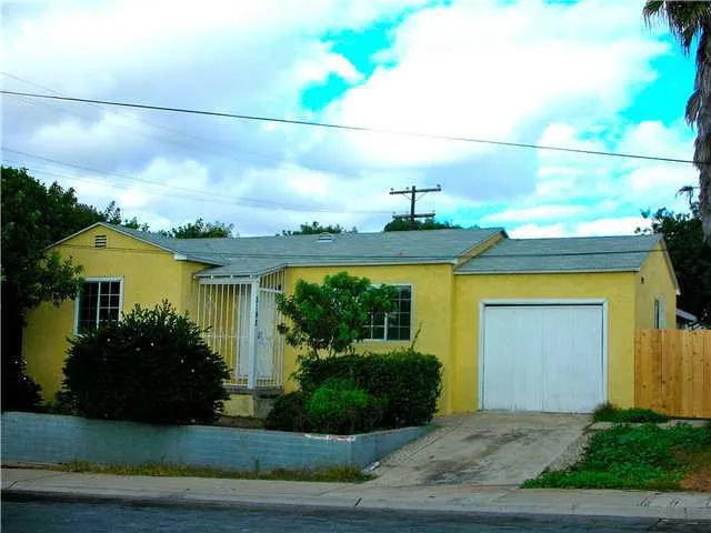 5192 Silk Place, San Diego, California 92105