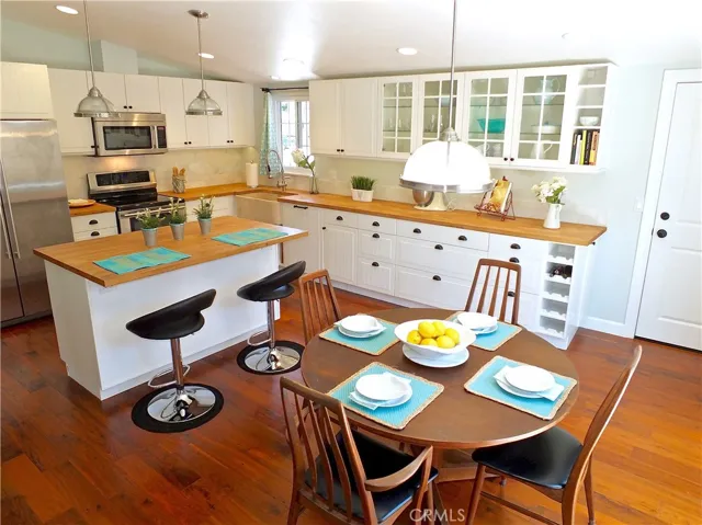 3133 Bermuda Drive, Costa Mesa, California 92626