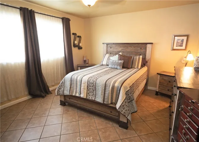 15039 Nottingham Way, Lake Elsinore, California 92530