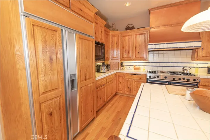 895 Needles Lane, Big Bear, California 92314