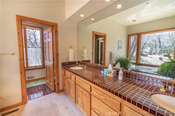895 Needles Lane, Big Bear, California 92314