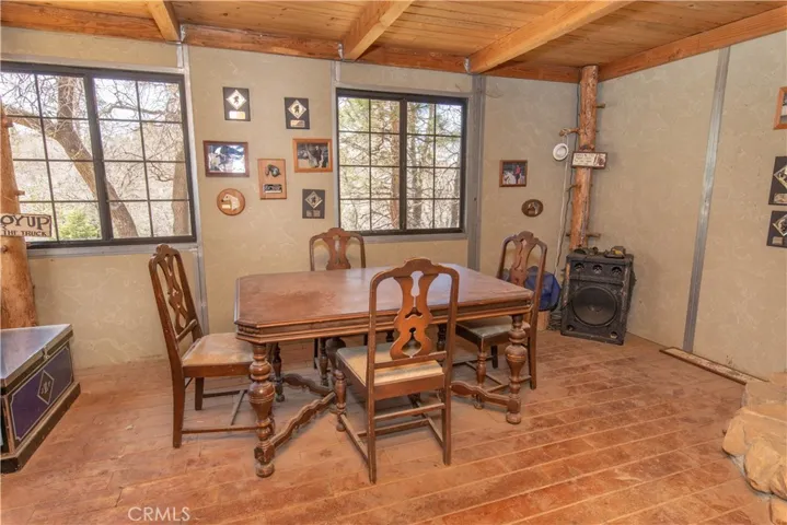 895 Needles Lane, Big Bear, California 92314
