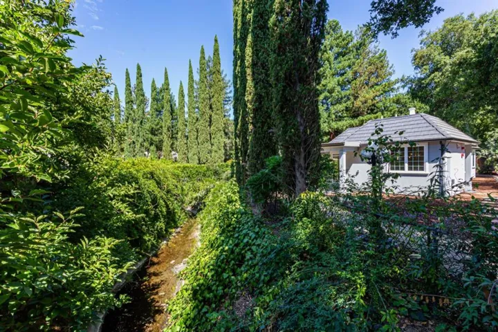 Cowell Lane, Atherton, California 94027