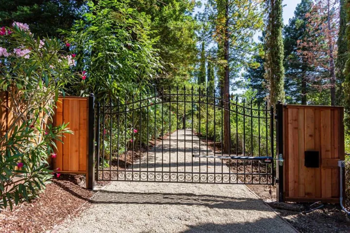 Cowell Lane, Atherton, California 94027