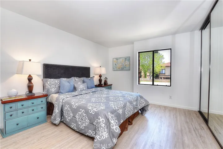 This not a photo of the actual unit but an identical floor plan.