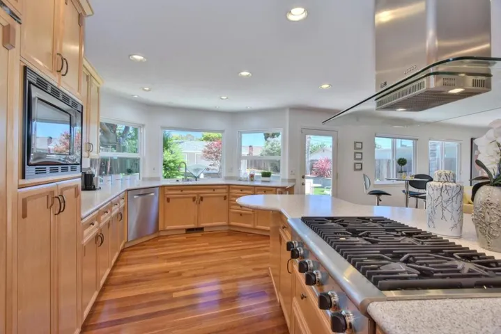2728 Camino Del Rey, San Jose, California 95132
