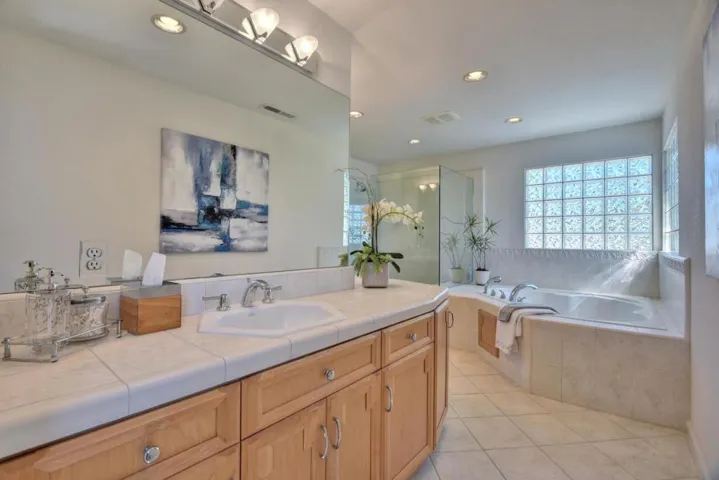 2728 Camino Del Rey, San Jose, California 95132