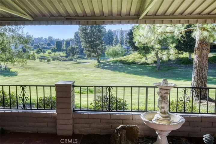 5473 Paseo Del Lago E C, Laguna Woods, California 92637