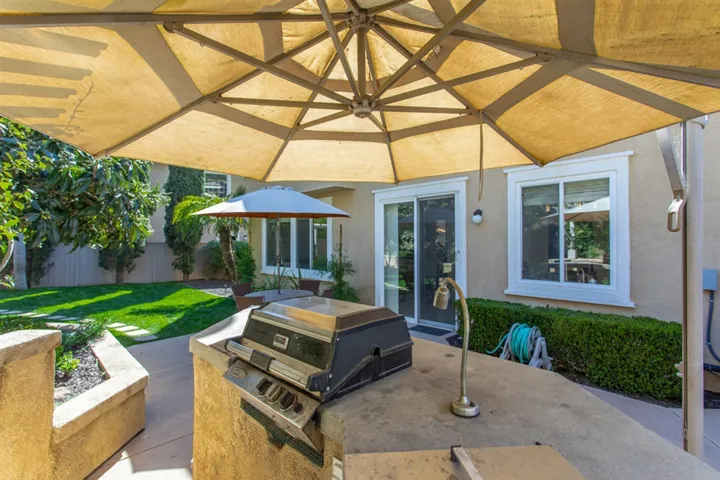 826 Sierra Verde Dr, Vista, California 92084