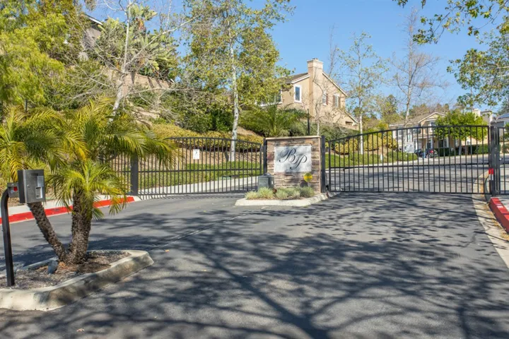 826 Sierra Verde Dr, Vista, California 92084
