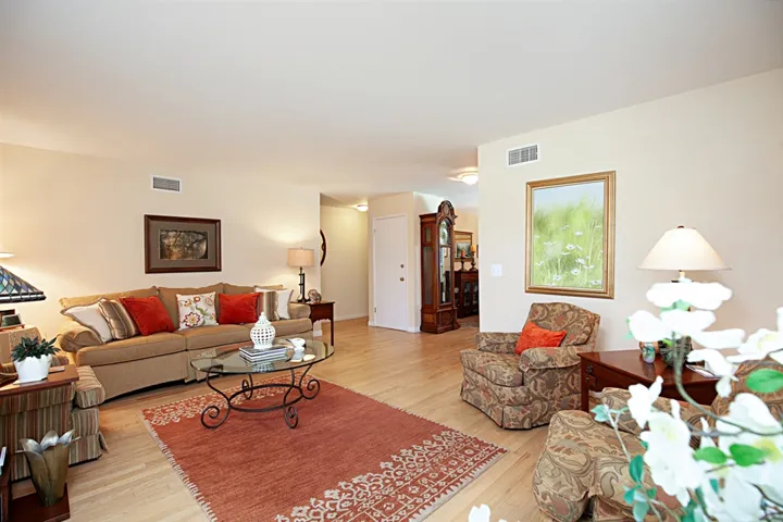4885 Sunrise Valley Dr., El Cajon, California 92020