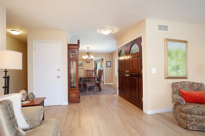 4885 Sunrise Valley Dr., El Cajon, California 92020