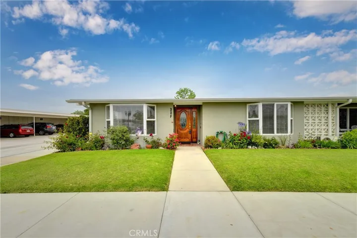 1502 Merion Way 32f, Seal Beach, California 90740