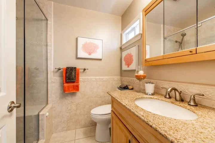 125 Llewellyn Avenue, Campbell, California 95008