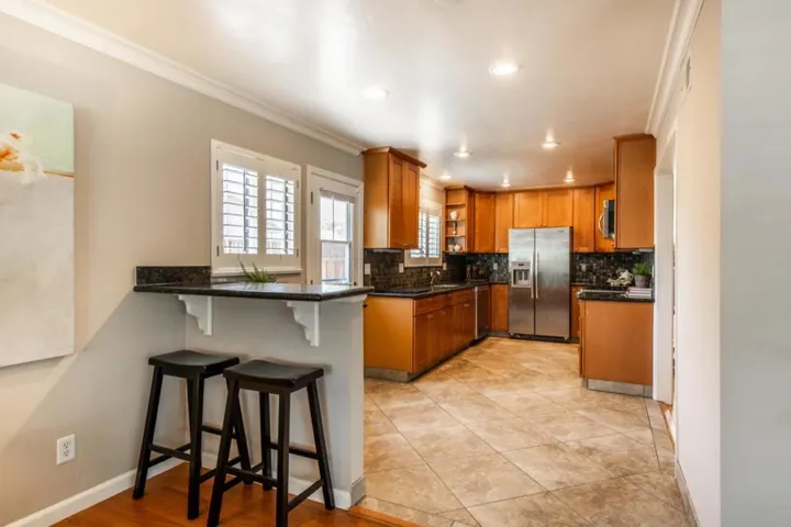 125 Llewellyn Avenue, Campbell, California 95008
