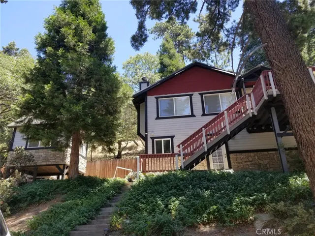 871 Lo Lane, Twin Peaks, California 92391